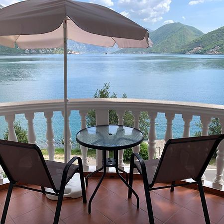 Apartments Villa Radonic ดอนิมอรินิ ภายนอก รูปภาพ