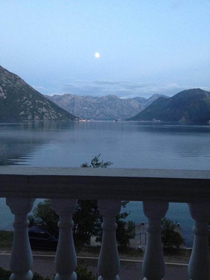 Apartments Villa Radonic ดอนิมอรินิ ภายนอก รูปภาพ
